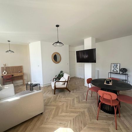 Appartement Cosy & Moderne 6 Personnes Centre Charleville-Mezieres - Ardennes エクステリア 写真