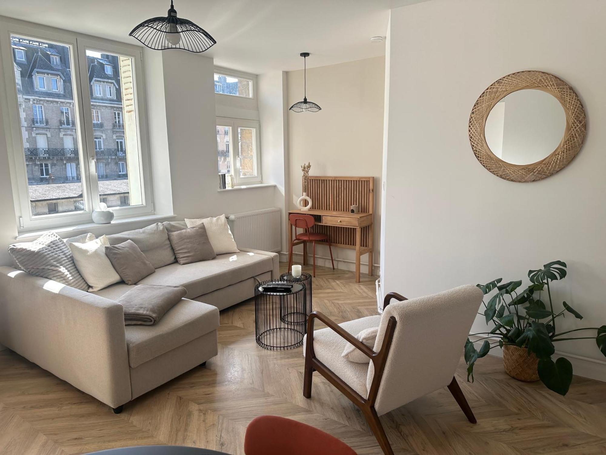 Appartement Cosy & Moderne 6 Personnes Centre Charleville-Mezieres - Ardennes エクステリア 写真